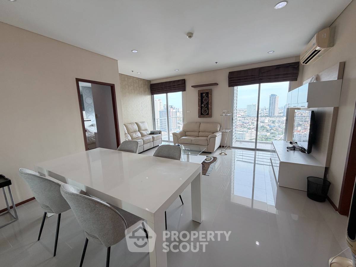 picture 100m To BTS Krung Thon Buri | 2-BR Villa Sathorn (ID 3164810) - 5/5