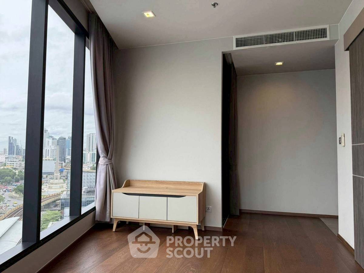 picture 40m To BTS Victory Monument: 2-BR Ideo Q Victory, 15th Floor (ID 2249677) - 8/11