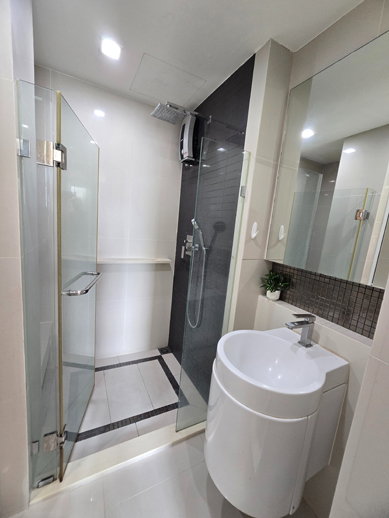 picture 🔥Hot Deal🔥 Inner corner room for rent, private and quiet at Rhythm Sukhumvit 50 - 8/21