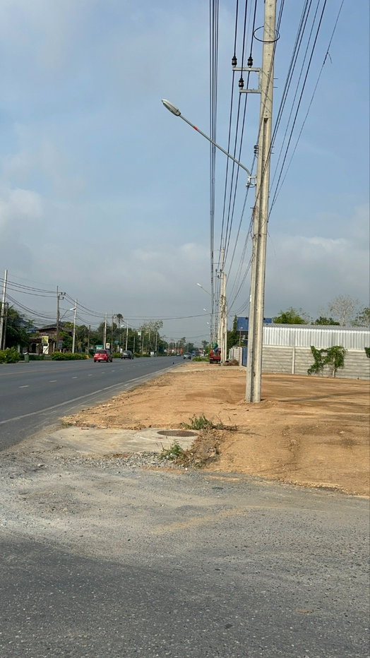 รูป ให้เช่าที่ดิน มีนบุรี-หนองจอก เริ่มต้น 800 ตรว. ( 2 ไร่ ) ติดถนนใหญ่ประชาร่วมใจ แปลงมุม ติดถนน 2 ด้าน ทำเลค้าขาย - รูปที่ 4/8