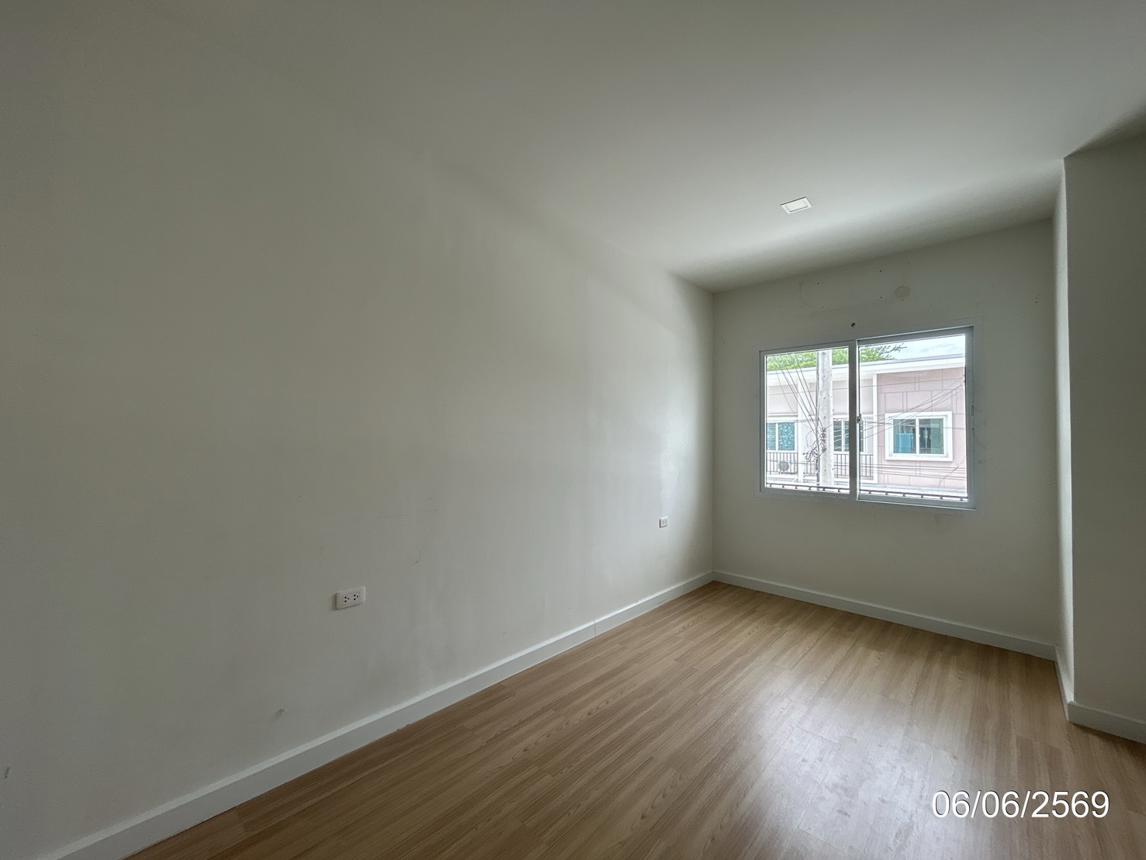 picture TOWN HOUSE 17.5 Sq.w. Muang Samut Prakarn Samut Prakarn for 2.8M - 30/42