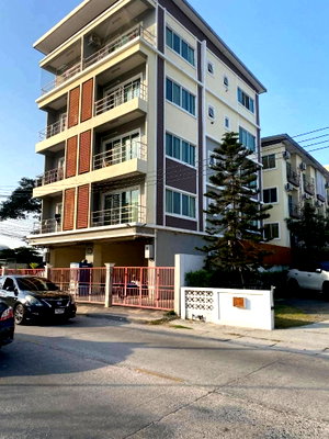 Apartment building for sale The Emquartier : A beautifully designed dormitory in a prime location near Wonnapa Beach, Bang Saen
