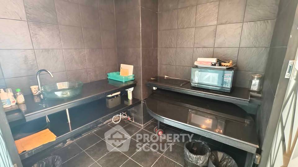 รูป คอนโด 1 ห้องนอน ขนาด 102 ตร.ม. Metro Jomtien Condotel (ID 3169004) - รูปที่ 5/16