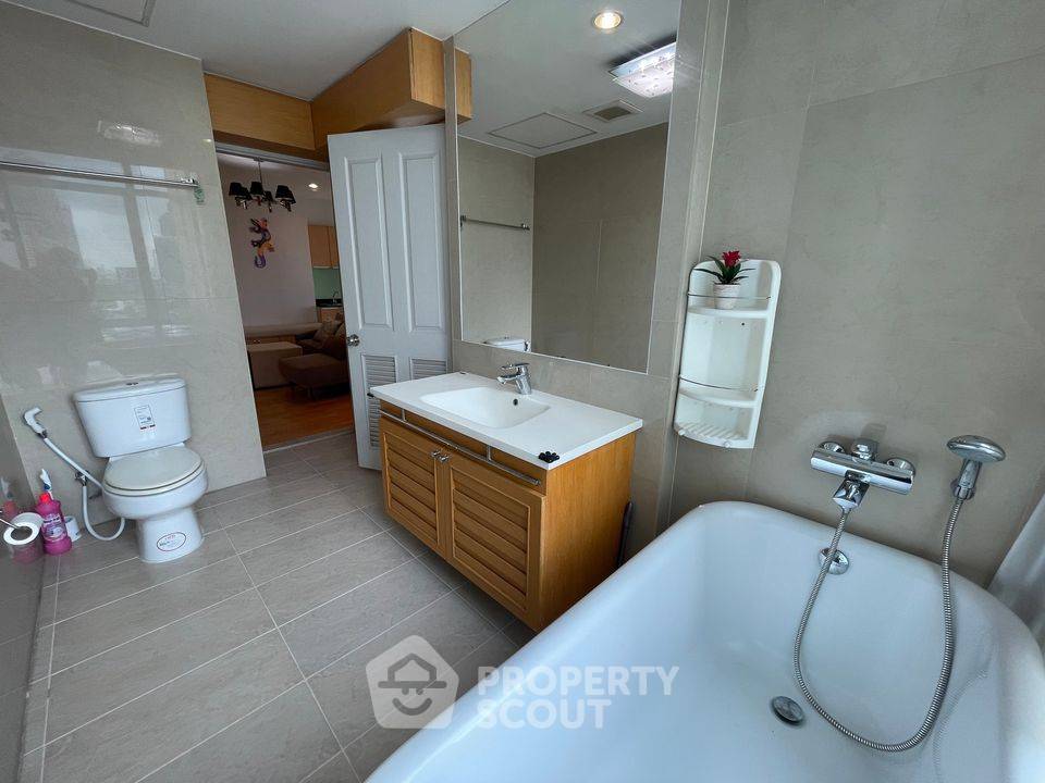 รูป คอนโด 2 ห้องนอน Baan Sathorn Chaopraya ใกล้ BTS กรุงธนบุรี (ID 1900693) - รูปที่ 12/21