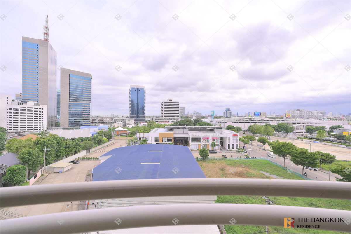 picture Looking for an owner for this special unit Ruamsuk Condominium - 9/10