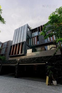 📌 ให้เช่าบ้านเดี่ยว 4 ชั้น ไบบิวรี่ วิลเลจ ศรีนครินทร์ 5 ห้องนอน 7 ห้องน้ำ