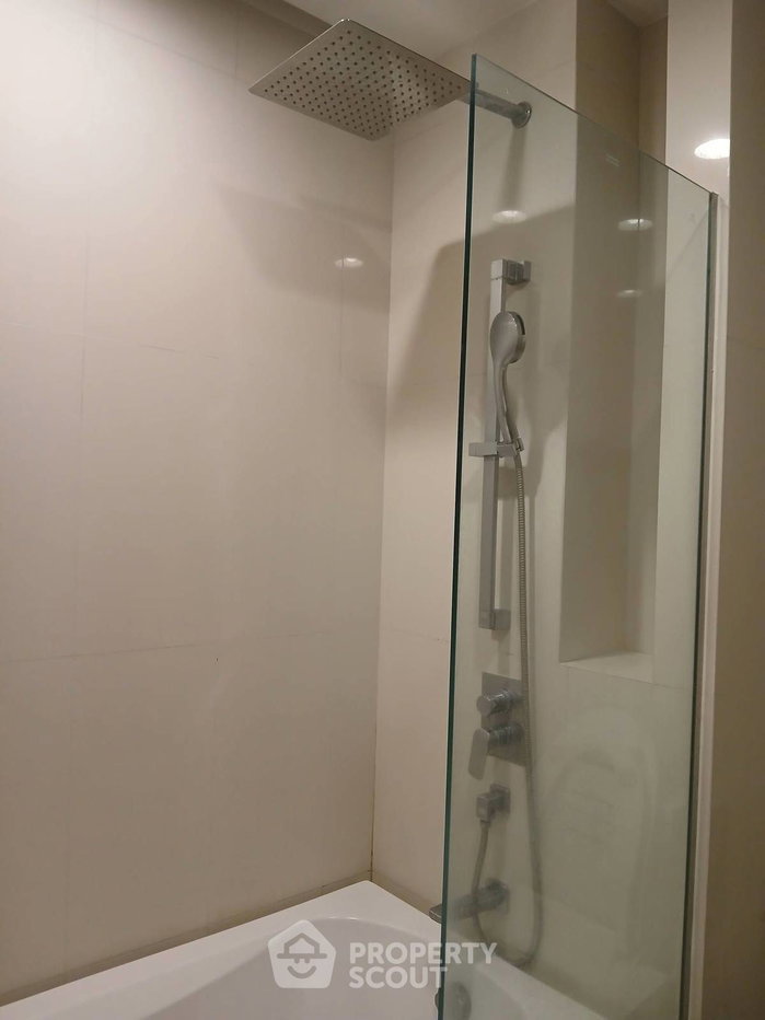 รูป คอนโด 1 ห้องนอน Oka Haus Sukhumvit 36 ใกล้ BTS ทองหล่อ (ID 3167426) - รูปที่ 8/9