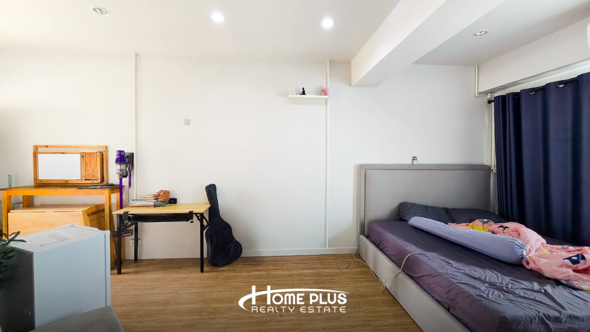 picture 🏢 Renovated Condo for Sale – Phraya Phirom Regent Taksin–Sathorn - 2/17