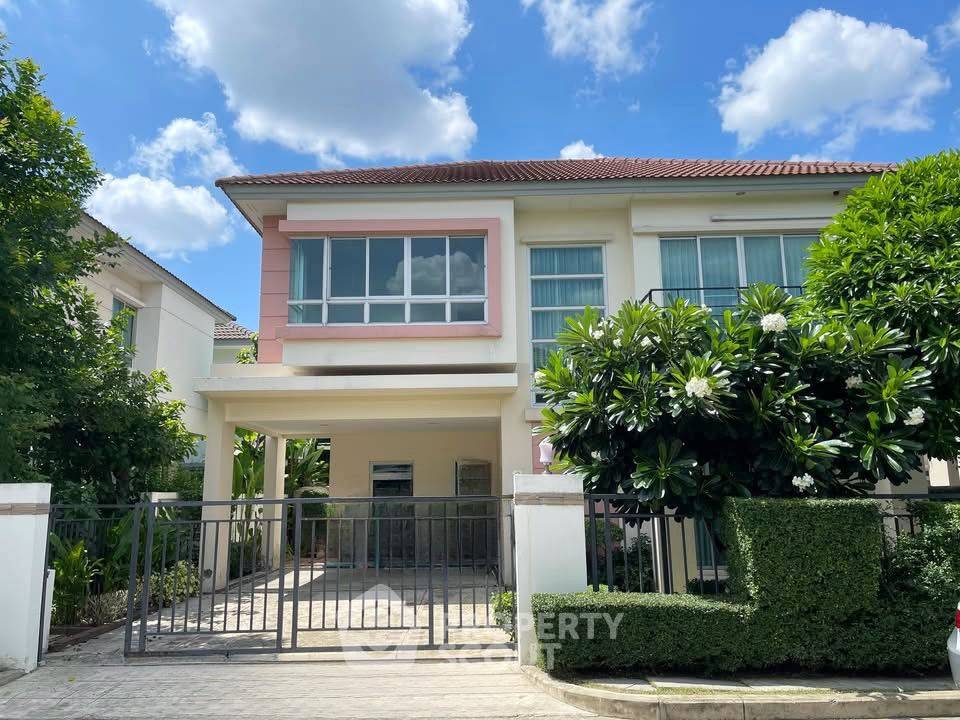 picture 3-BR House At Life Bangkok Boulevard Ramintra 23, Bang Khen (ID 3171498) - 1/10