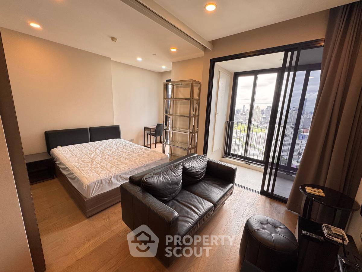 picture Great Value 43rd-Floor 1-BR Ashton Chula Silom Near MRT Sam Yan (ID 3078514) - 1/39