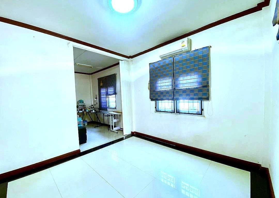 รูป 🟡ขายด่วน!! ราคาดีที่สุดในย่านนี้  บ้านเดี่ยว 2 ชั้น หลังมุม ธนาภิรมย์ โลตัส-ศรีนครินทร์ ทำเลดีที่สุด✅ ห่างโลตัส ศรีนครินทร์ เพียง 200 เมตร - รูปที่ 9/17