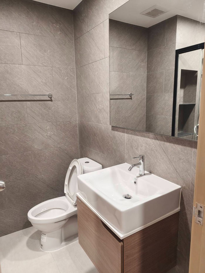picture Condo for rent: The LIVIN Phetkasem (studio), 32nd floor, near MRT Phasi Charoen station. - 10/14