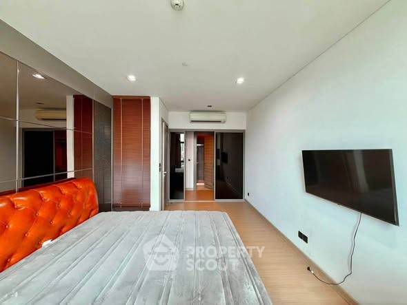 รูป คอนโด 1 ห้องนอน 55 ตร.ม. The Room Charoenkrung 30 ใกล้ BTS สะพานตากสิน (ID 3171168) - รูปที่ 2/9