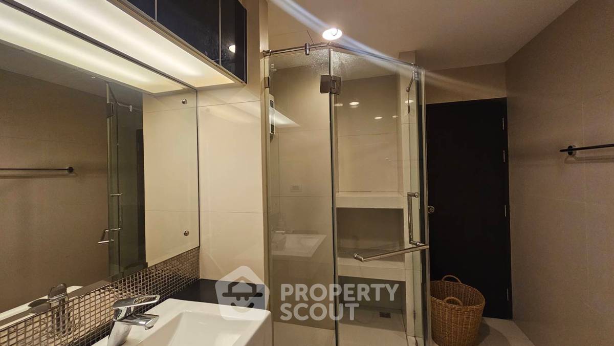 picture 2-BR Condo, The Crest Sukhumvit 34, 200m to BTS Thong Lor (ID 2811334) - 22/25