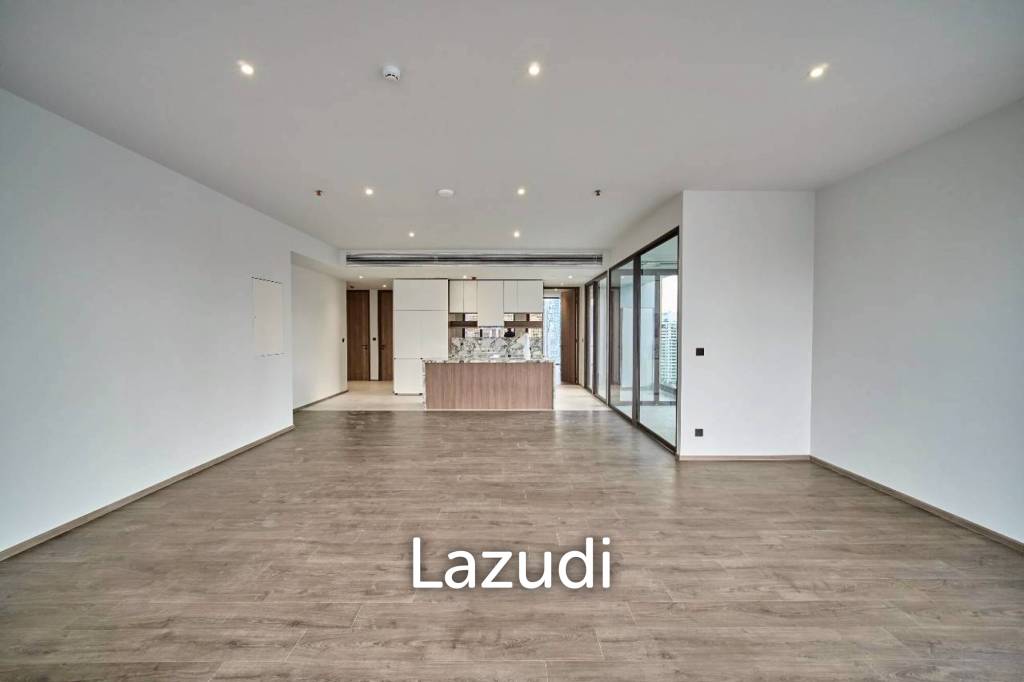 picture Junior Penthouse 3 bed 3 bath 181 sqm at ROMM Convent - 27/74