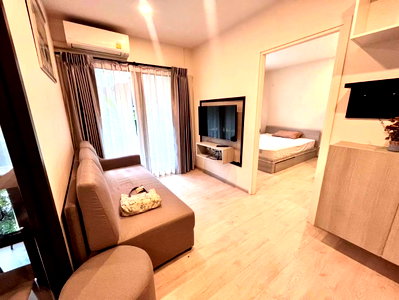 Condos for rent 700 Year Sports Arena Chiang Mai : 🍃 Condo for RENT! at Escent Park Ville next to Central Festival near many cafe, CBP, Tops supermarket, school and etc