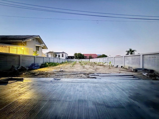 รูป ที่ดินถมแล้ว สายใต้ใหม่ สวยแปลงใหญ่ แบดมินตัน 160 ตร.ว  ตลิ่งชัน ฉิมพลี รร.อนุบาลนานาชาติฮัมมิ่งเบิร์ด 1 กม.และ เอสซี พลาซ่า 1 กม. - รูปที่ 4/8