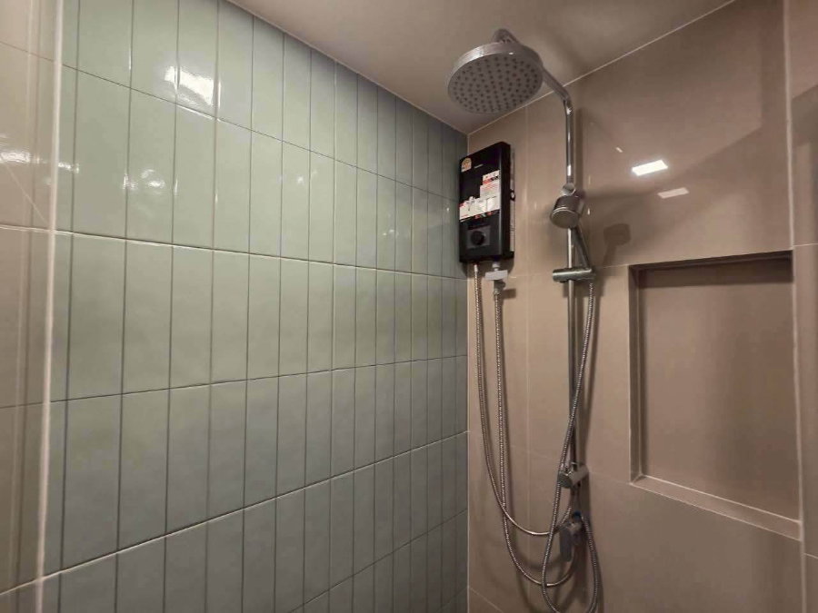 รูป ✨ ห้องสุดอบอุ่นฟีลชาร์จพลัง! | เช่า Flo by Sansiri ใกล้ BTS คลองสาน • 1Bed 30ตรม. • 13,000/ด. | ทักด่วน นัดชมฟรี! 🛌💖 - รูปที่ 7/9