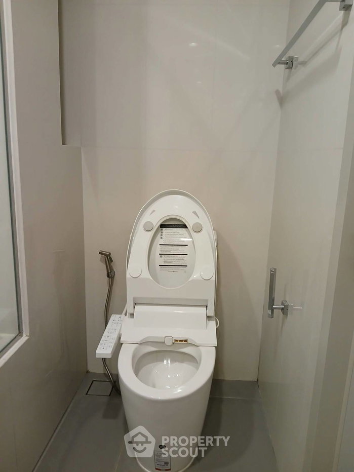 รูป คอนโด 1 ห้องนอน Oka Haus Sukhumvit 36 ใกล้ BTS ทองหล่อ (ID 3167426) - รูปที่ 9/9