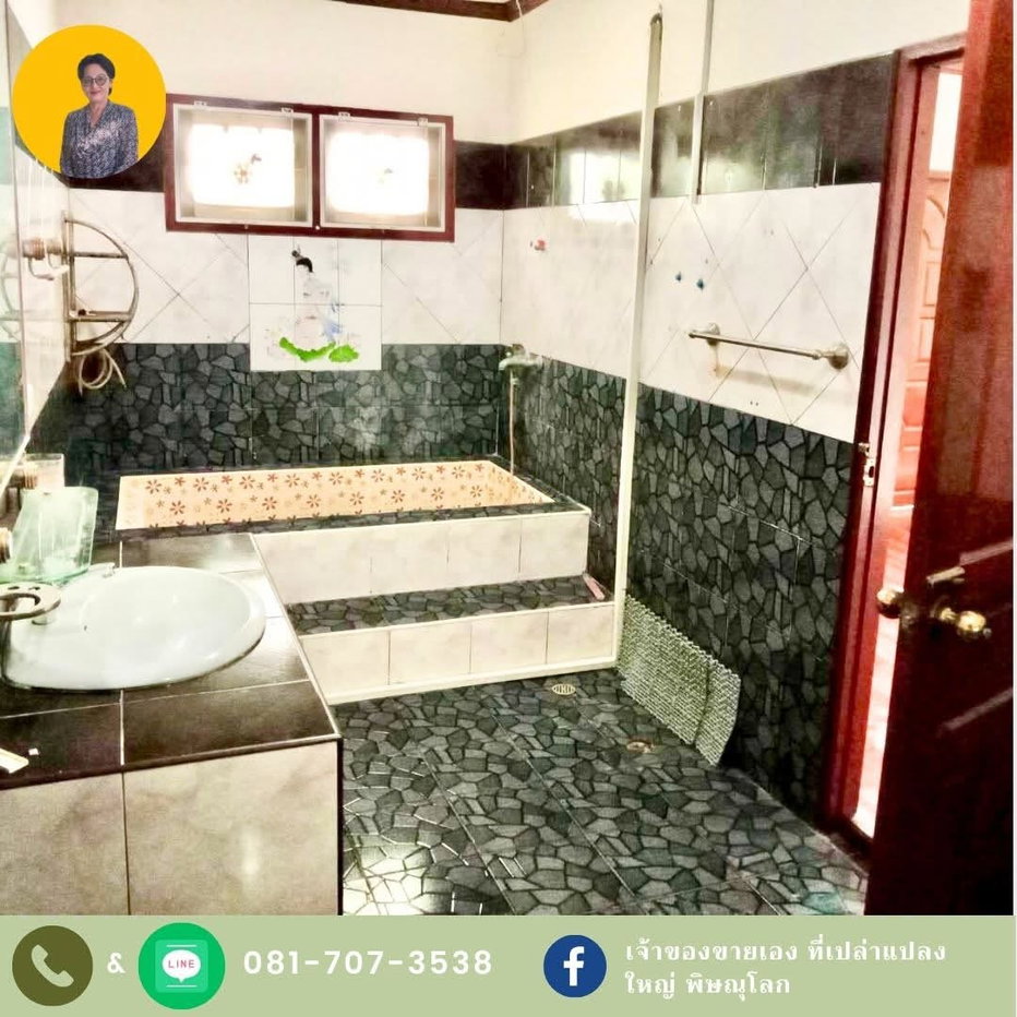 รูป บ้านเดี่ยว 2 ชั้น พร้อมที่ดินแปลงใหญ่ 349 ตร.ว. เมืองพิษณุโลก - รูปที่ 11/12