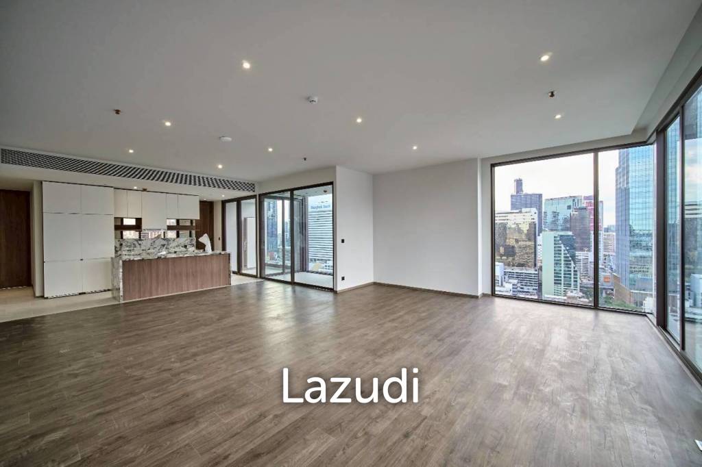 picture Junior Penthouse 3 bed 3 bath 181 sqm at ROMM Convent - 6/74