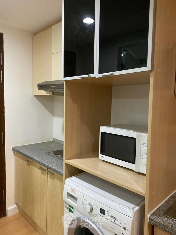 รูป คอนโด 1 ห้องนอน ใกล้ BTS นานา 200 ม. The Trendy Condominium (ID 621622) - รูปที่ 8/26