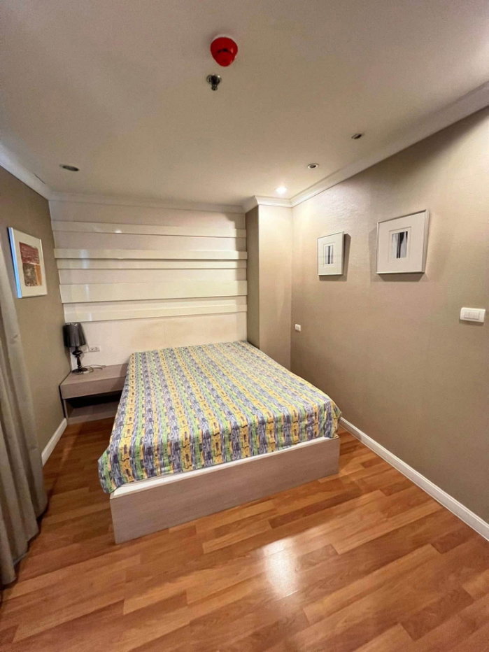 picture For Rent Condo LUMPINI PLACE RAMA IX - RATCHADA Building 1, Floor 20,1 bed room, Room size 46.00 sqm - 4/10