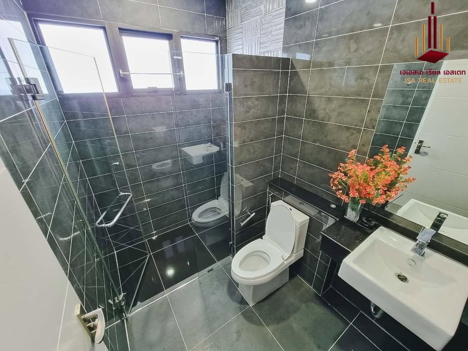 picture ✨ For Rent: Perfect Masterpiece sukhumvit 77 ✨ 💰 Only 285,000 THB/month - 9/10