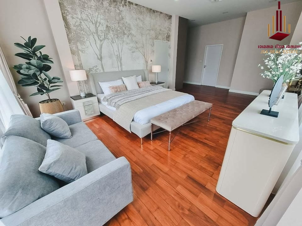 picture ✨ For Rent: Perfect Masterpiece sukhumvit 77 ✨ 💰 Only 285,000 THB/month - 4/10