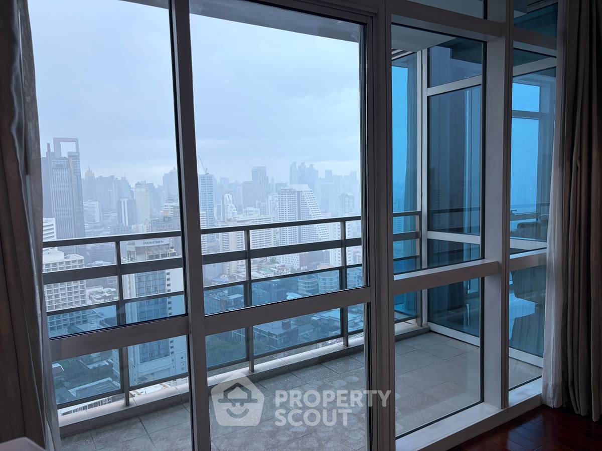 รูป ชั้น 34 ขนาด 197 ตร.ม. 3 ห้องนอน Athenee Residence ใกล้ BTS เพลินจิต 200 ม. (ID 3167202) - รูปที่ 2/12