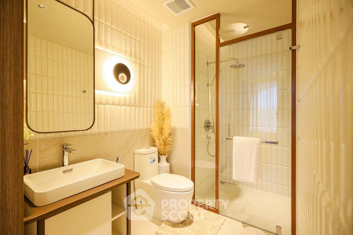 รูป ชั้น 22 ขายคอนโด 1 ห้องนอน ขนาด 38 ตร.ม. AROM JOMTIEN (ID 998224) - รูปที่ 6/10