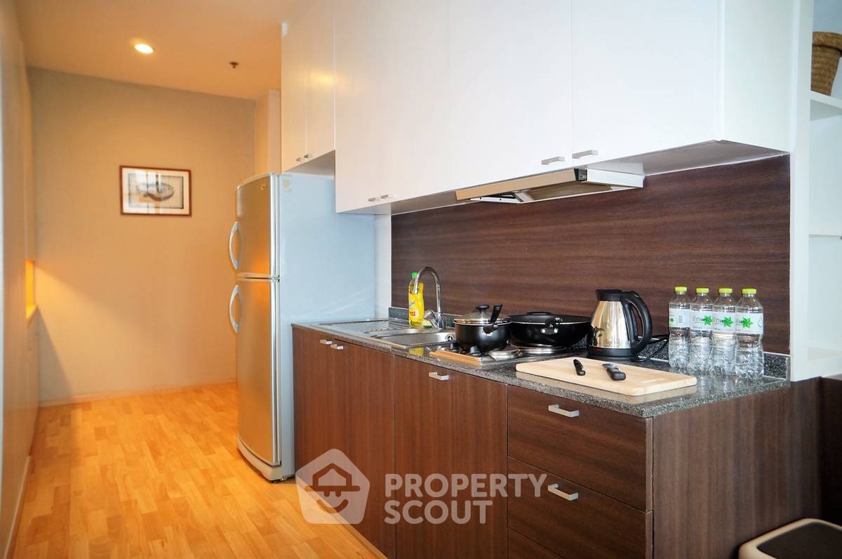 รูป คอนโด 2 ห้องนอน Baan Sathorn Chaopraya ใกล้ BTS กรุงธนบุรี (ID 566594) - รูปที่ 3/8