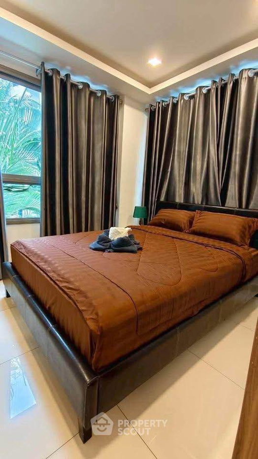 picture 2-BR Condo At Arcadia Beach Resort Pattaya For Rent (ID 3070837) - 10/13