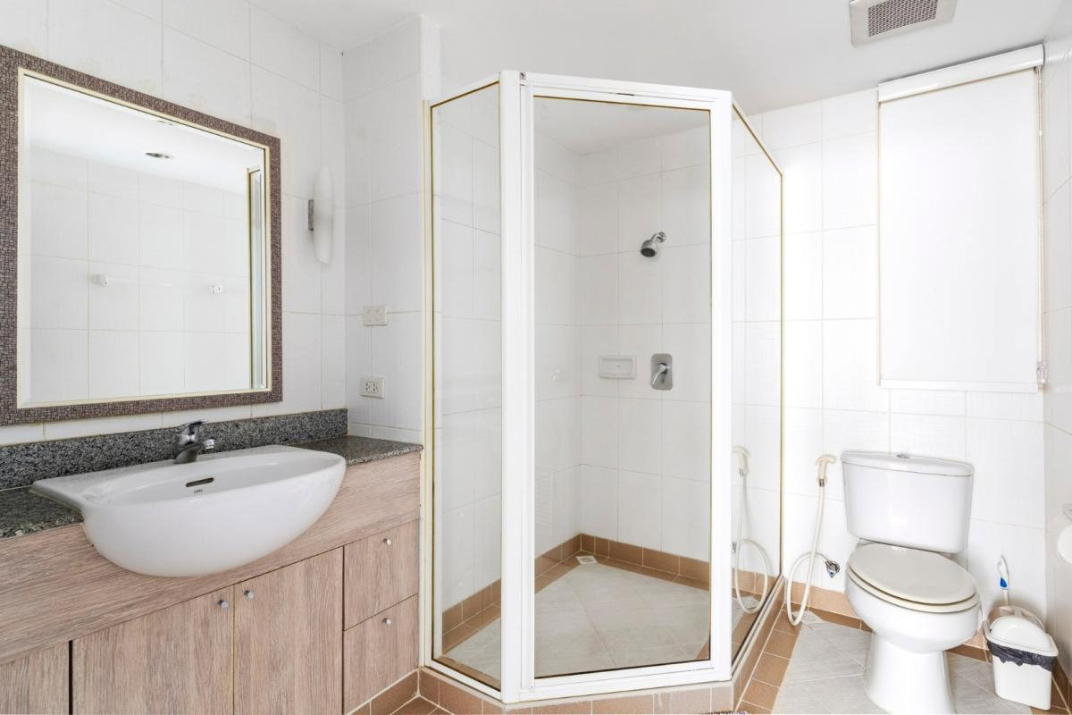 รูป 🏙️✨ FOR RENT: Baan Siri Sukhumvit 13 📩 Interested in this room? Screenshot or copy the link and send us via Line for more details & room viewing. - รูปที่ 13/15