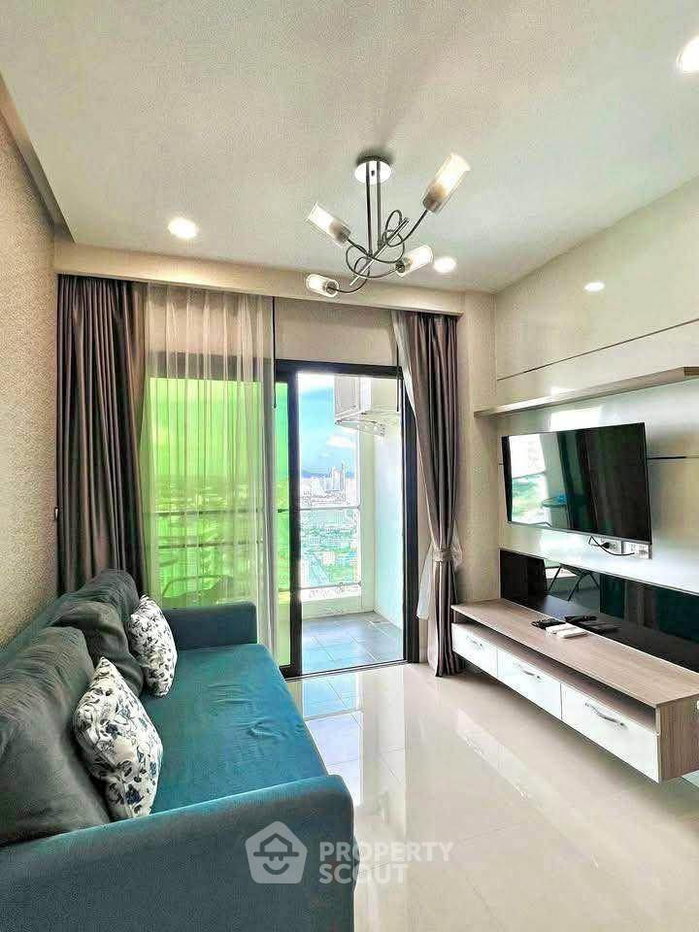 picture 27th-Floor 1-BR Condo For Rent At Dusit Grand Condo View (ID 3010642) - 1/6