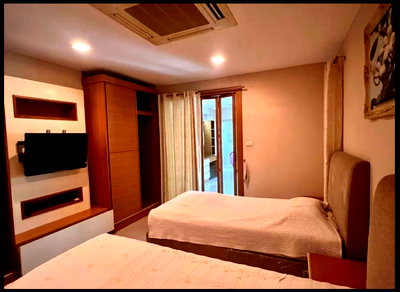 คอนโดให้เช่า : 🏙️✨ FOR RENT: Aree Place Sukhumvit 26  📩 Interested in this room? Screenshot or copy the link and send us via Line for more details & room viewing.  