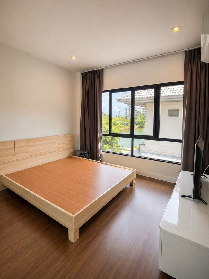 รูป บ้านให้เช่า สราญสิริ ศรีวารี
หลังใหญ่ ใกล้สุวรรณภูมิ
59,000 บาท/เดือน
- รูปที่ 4/29