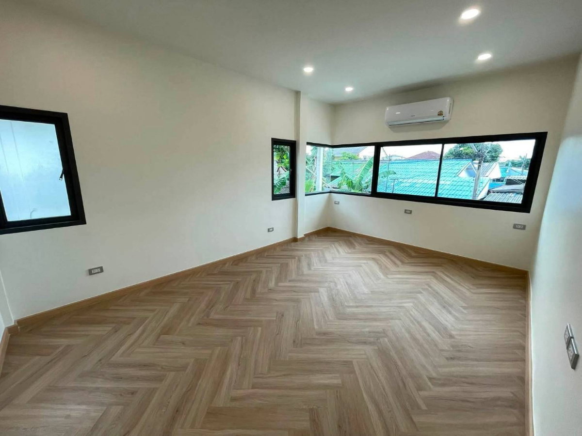 รูป ⭐✨ RH-131 ขายบ้านเดี่ยวโซนลาดพร้าว โชคชัย 4 นาคนิวาส วังหิน ✨⭐ - รูปที่ 32/37