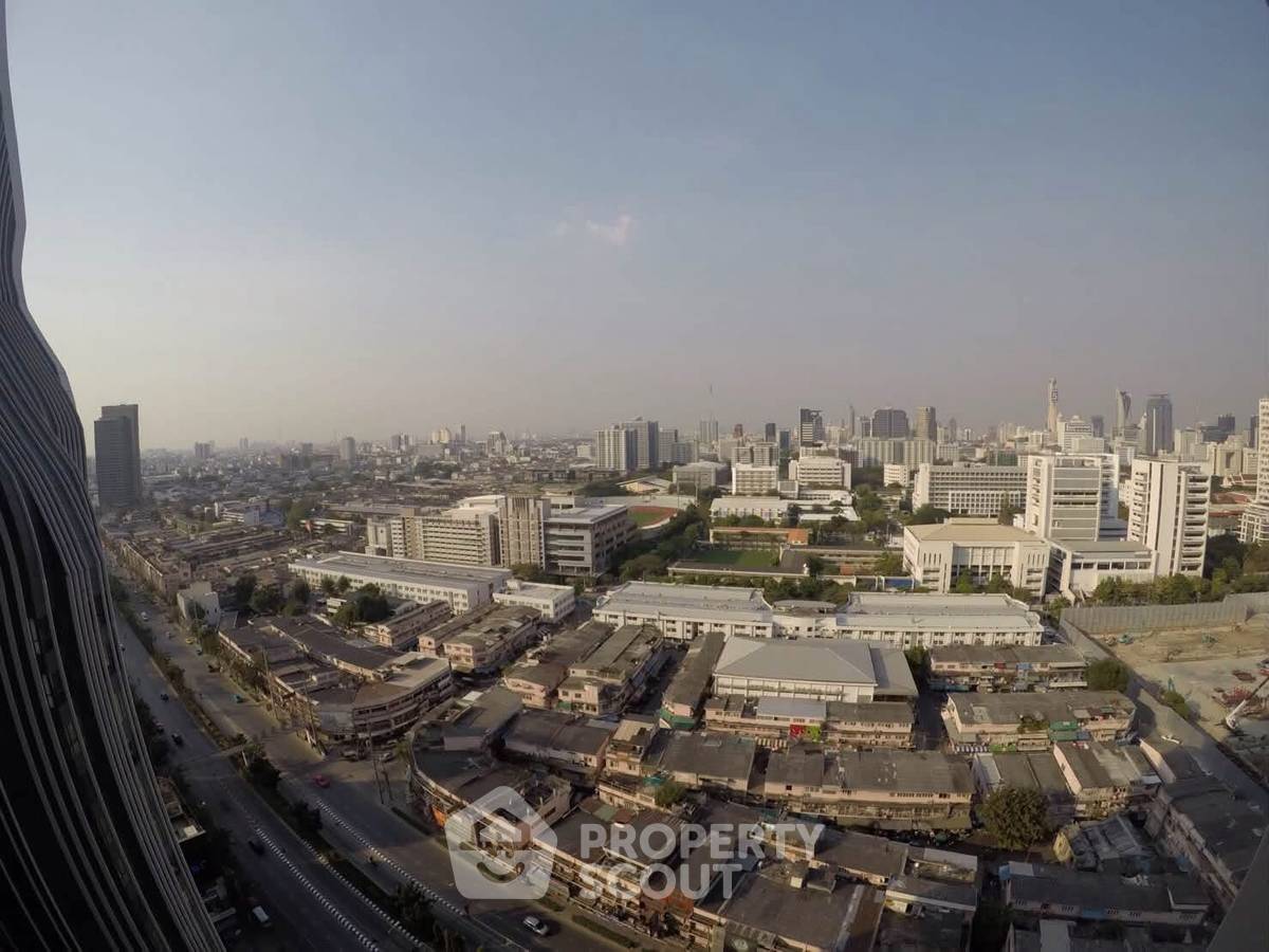 picture 2-BR Condo At Ideo Q Chula Samyan Near MRT Sam Yan (ID 3171005) - 8/8