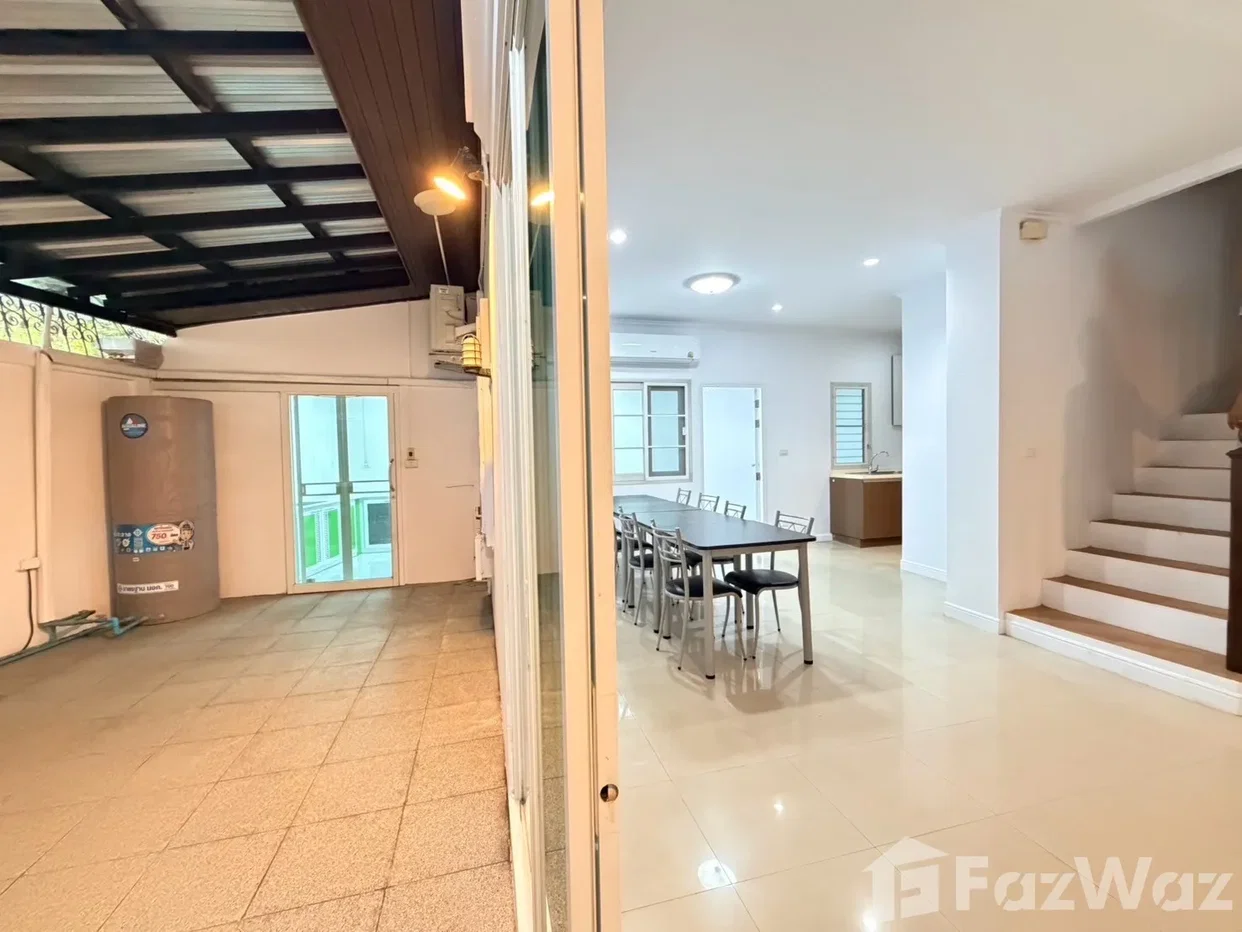 picture Urban Sathorn 6663009 - 16/17