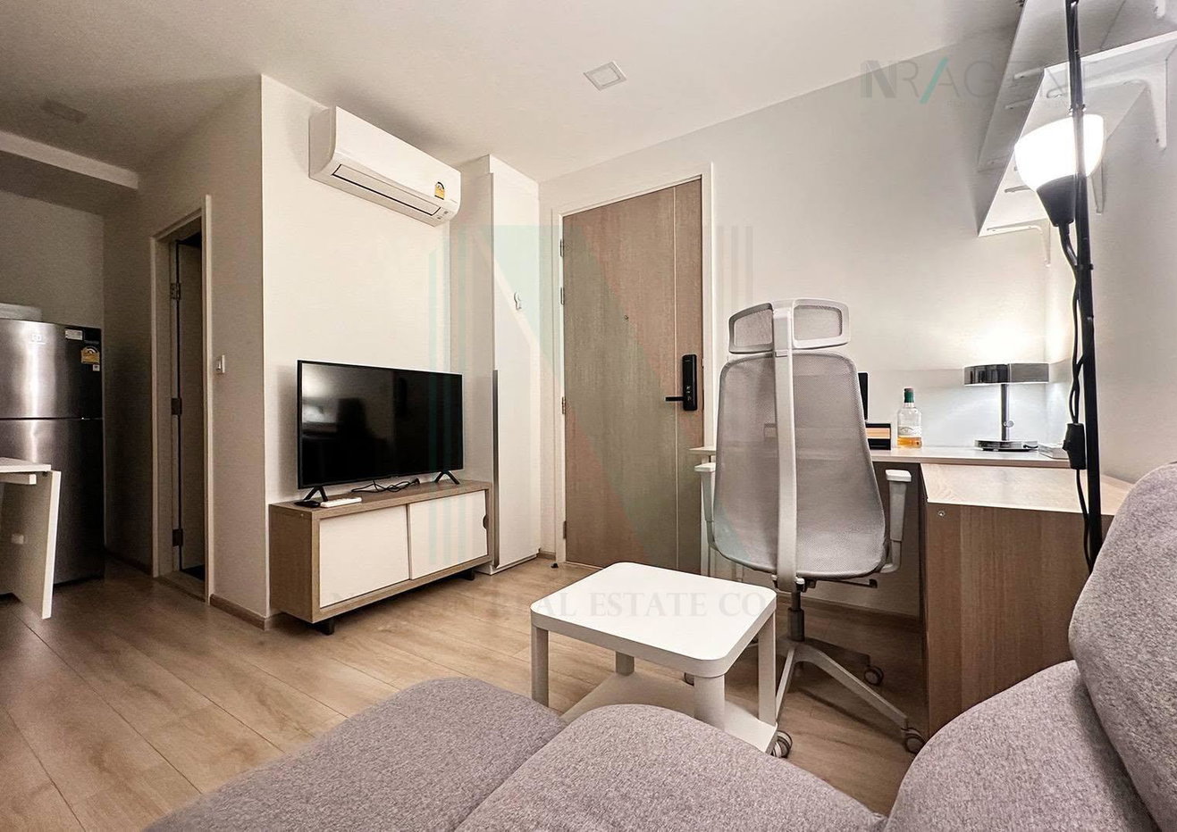 picture 🎉 For Rent Condo CHAMBERS ON NUT STATION Building B, Floor 4,1 bed room, Room size 27.00 sqm - 1/8