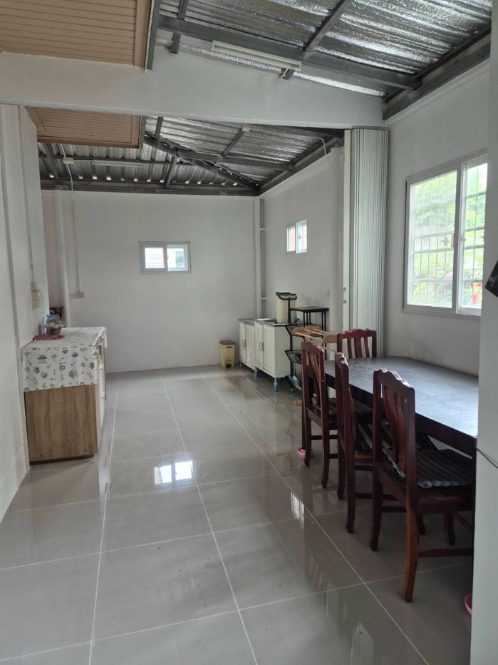 รูป บ้านว่างให้เช่าโคราช หมู่บ้านรุ่งเรืองแกรนด์วิลล์ ใกล้รพ.ริมลิฟวิ่ง มทส. บ้านเดี่ยว 2 ชั้น 70ตรว. ปรุใหญ่ หนองจะบก - รูปที่ 12/25