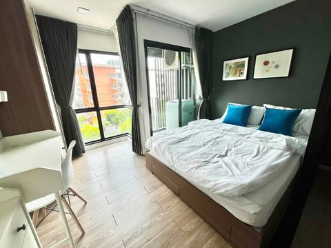 ให้เช่า Kave Town Space ใกล้ ม.กรุงเทพ รังสิต อาคาร B ชั้น 4 พร้อมอยู่ 11,500 บาท
