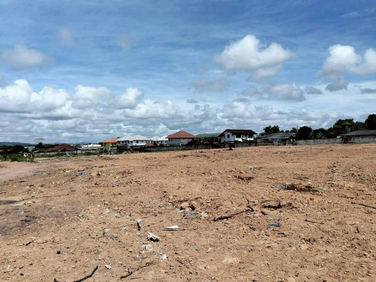 picture land for sale pattaya 12rai .... - 1/1