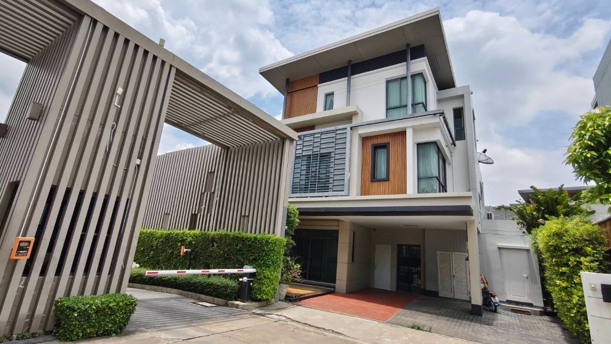 รูป ขายบ้านเดี่ยว 5 ห้องนอน ขนาด 70 ตารางวา โครงการ นาราสิริ ไฮด์เวย์  ทำเลโซนหน้าโครงการ ใกล้เซ็นทรัลอีสต์วิลล์ - รูปที่ 1/12