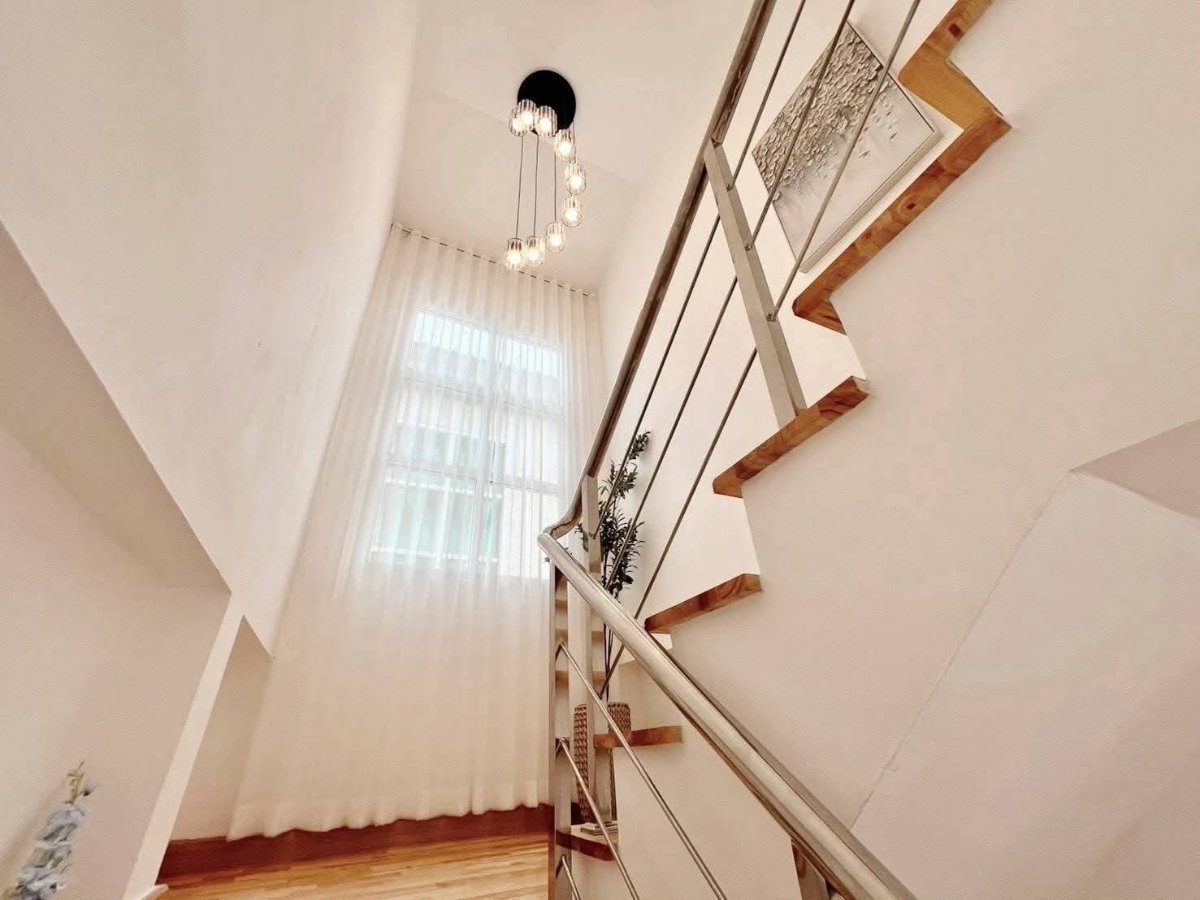 รูป ขาย บ้านเดี่ยว 2 ชั้น ทำเลทองสันทรายน้อย รีโนเวทใหม่ทั้งหลัง พร้อมเข้าอยู่หน้าหมู่บ้านติดวงแหวน รอบ 3ใกล้เซ็นทรัลเฟสเพียง 4 กม. - รูปที่ 6/11