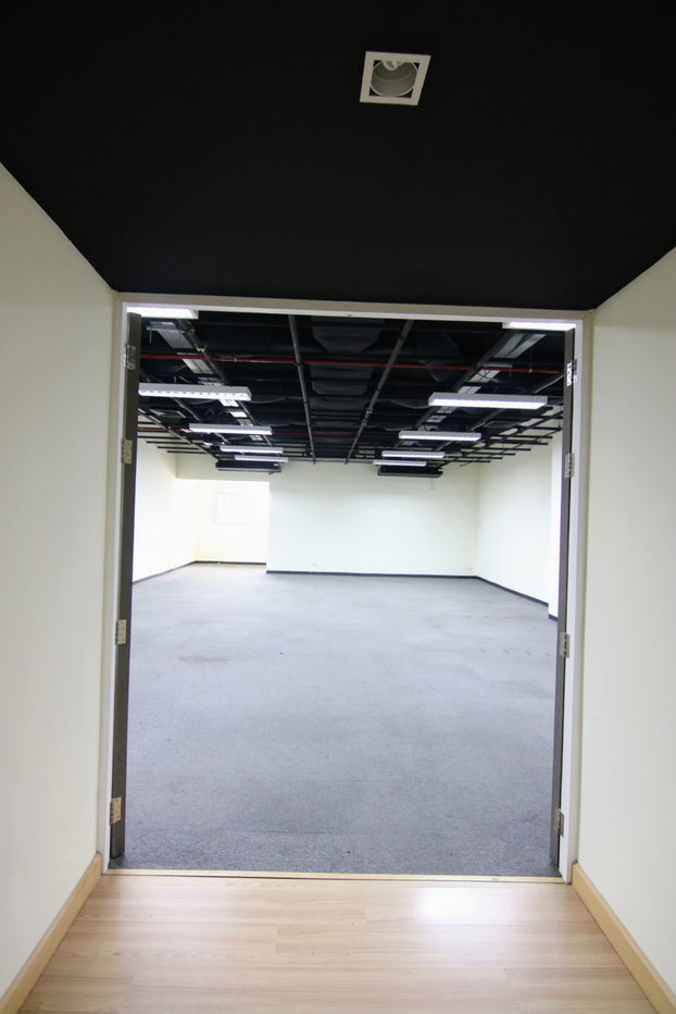 รูป The Trendy Office 167ตรม สำนักงานให้เช่า สุขุมวิท ใกล้ BTS นานา MRT สุขุมวิท Terminal21 อโศก - รูปที่ 6/14