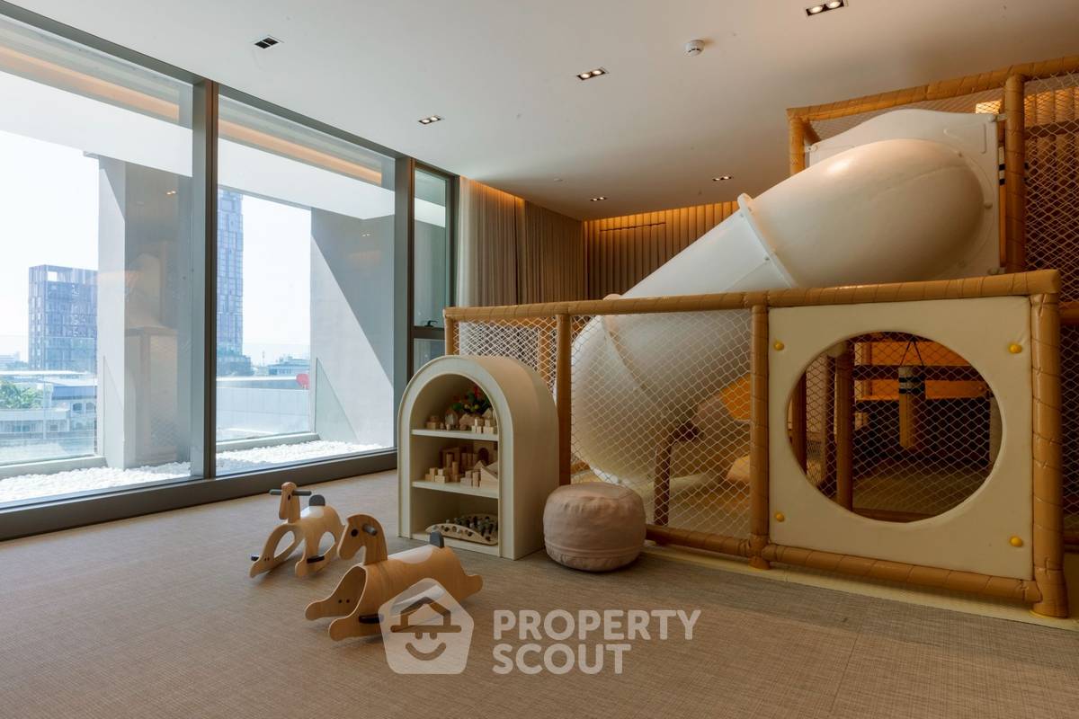 picture 100m From BTS Thong Lor | 2-BR At The Strand Thonglor (ID 3171123) - 4/14