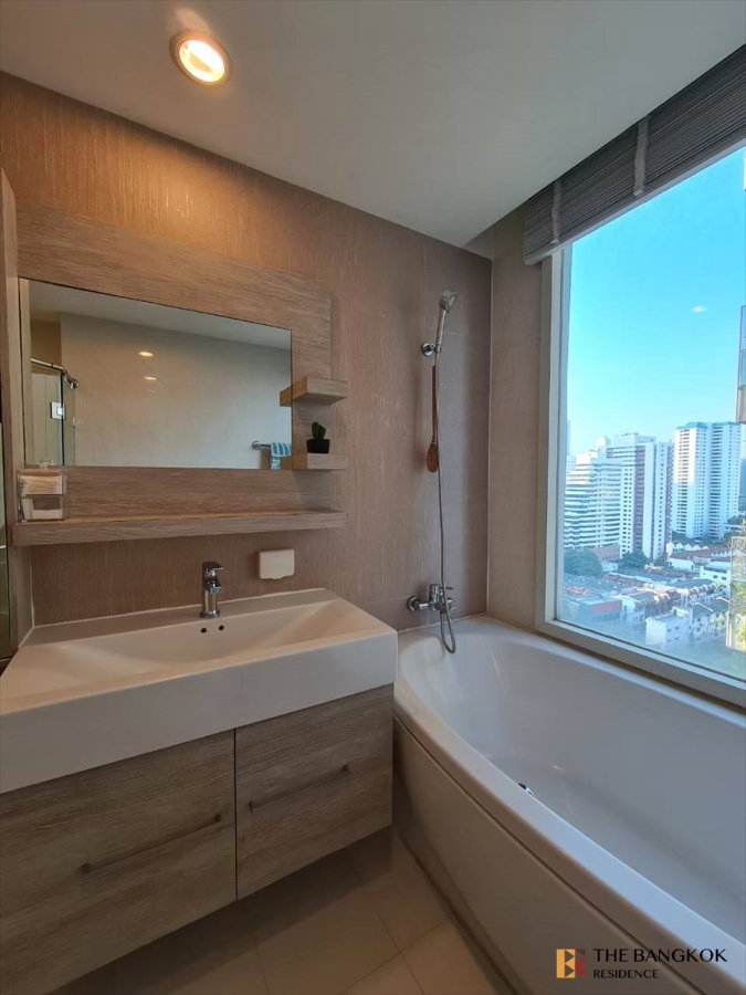 picture ð Spacious 2-Bedroom Unit with City View â Baan Siri 31, Near BTS Phrom Phong - 10/11