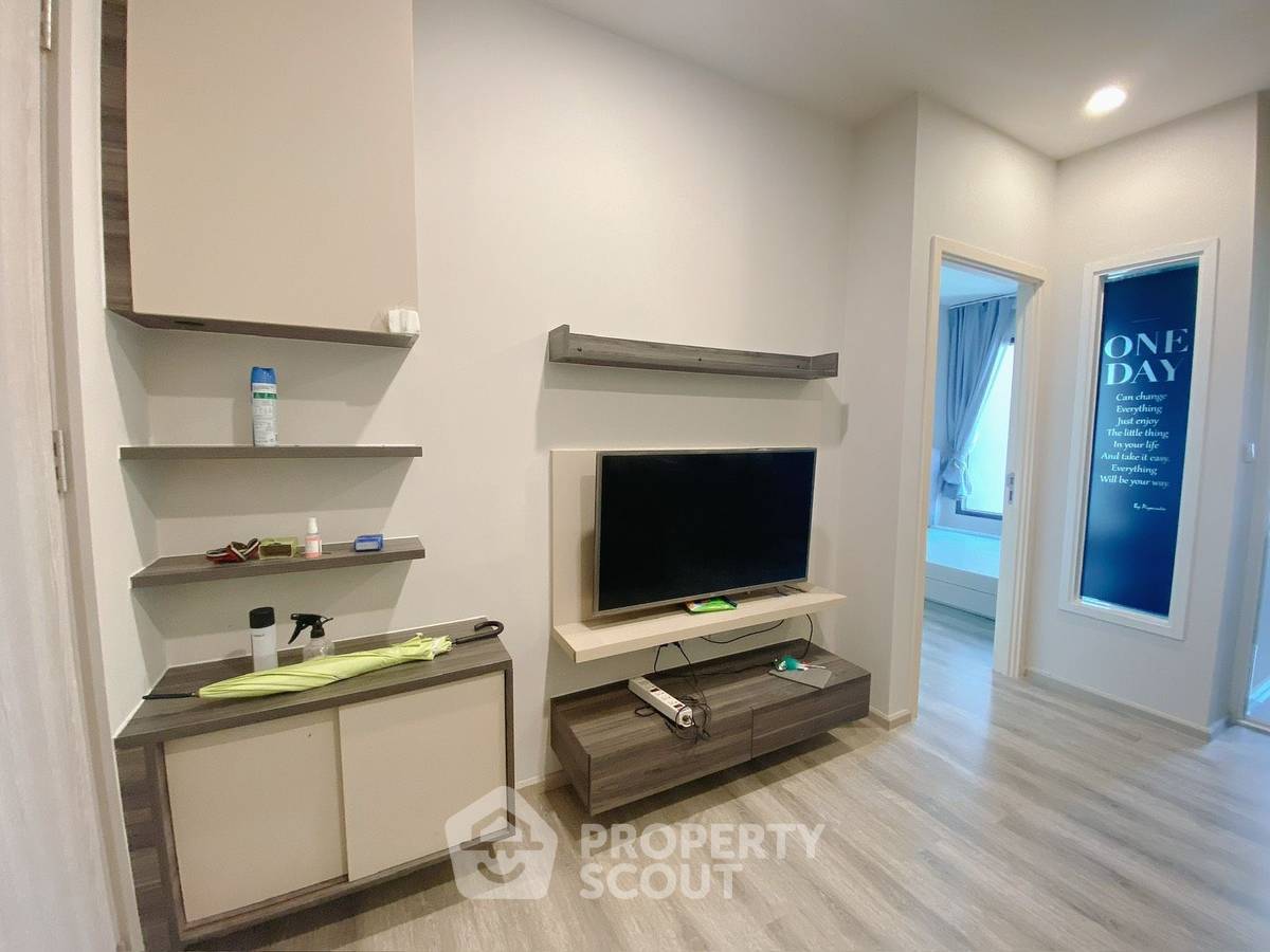 picture 28th-Floor 1-BR At Centric Ari Station, 200m To BTS Ari (ID 2823145) - 2/5